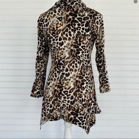 Animal print Tunic Blouse Size Small CHAUS - Picture 3 of 7